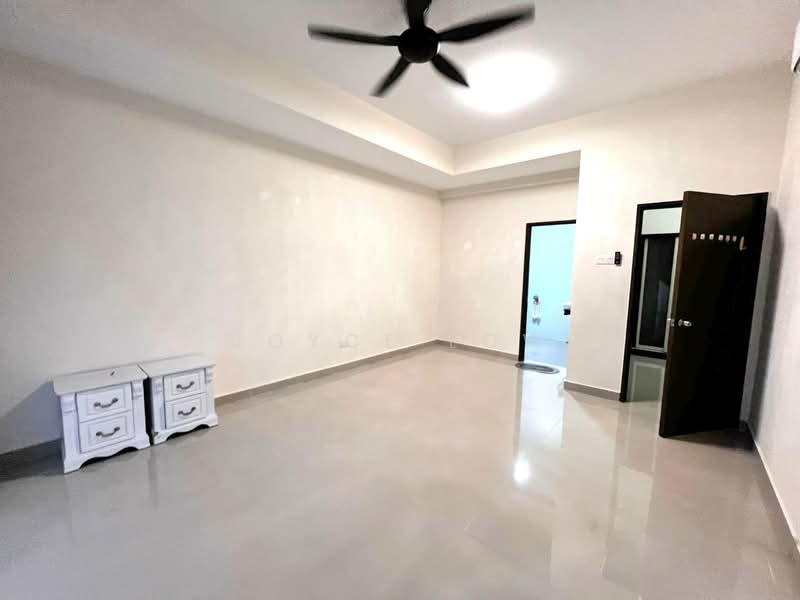 Townhouse for Sale in Puchong (Selangor) - Joyce Low - Living Room - PropertyGuru.com.my
