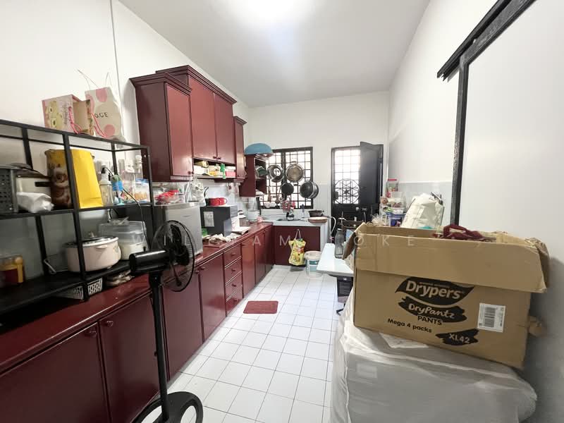 2-storey Terraced House for Sale in Bandar Selesa Jaya (Skudai) - William Loke - Kitchen - PropertyGuru.com.my