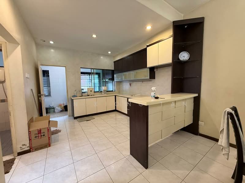 2-storey Terraced House for Sale in Skudai (Johor) - Jun Xiong Tan - Kitchen - PropertyGuru.com.my