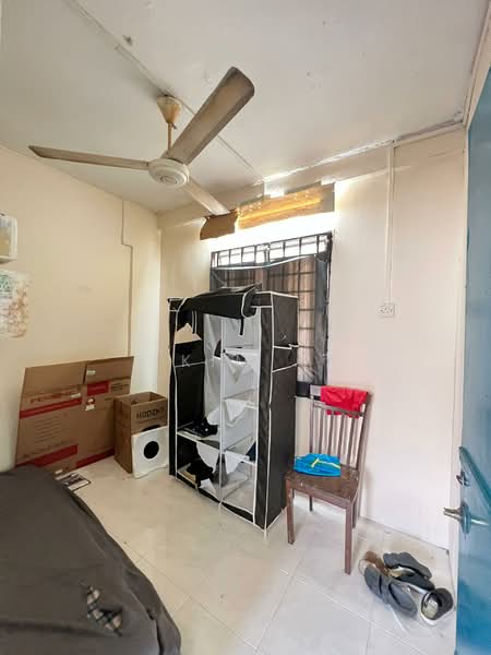Flat for Rent at Flat Taman Ungku Tun Aminah - Kim . - Bedroom - PropertyGuru.com.my