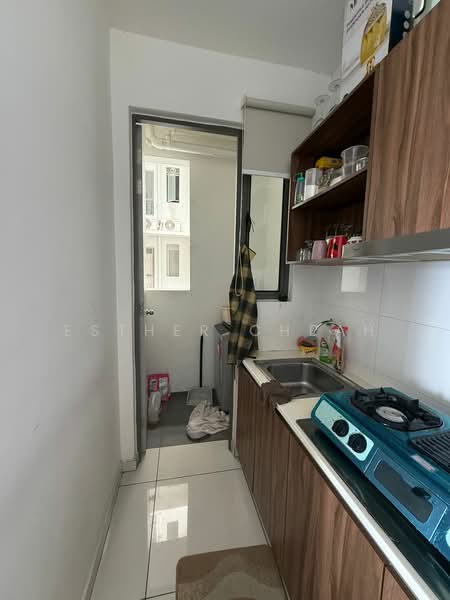Service Residence for Sale at Kenwingston Platz - Esther Cheah - Kitchen - PropertyGuru.com.my