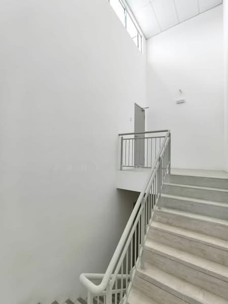Shop / Office for Rent in Taman Adda Heights (Tebrau) - Jane Ngoi - Corridor - PropertyGuru.com.my