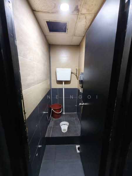 Shop for Sale in Permas Jaya (Johor Bahru) - Jane Ngoi - Bathroom - PropertyGuru.com.my