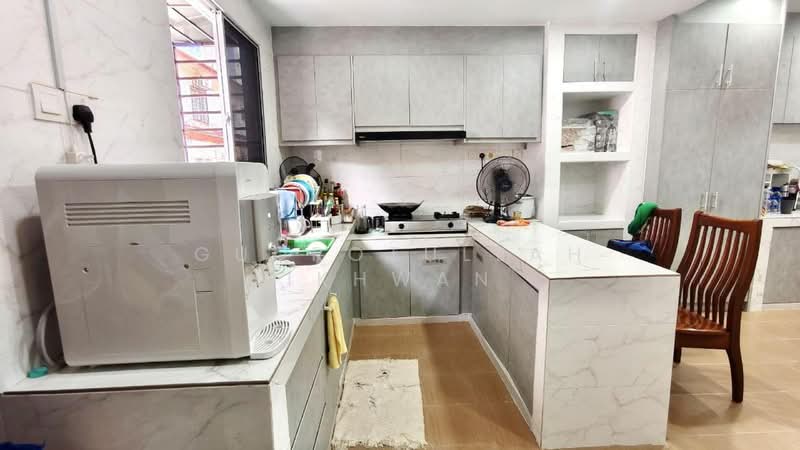 Taman Universiti Bangi untuk Untuk Dijual - RM 565,000, Apr 2026 - Kitchen - PropertyGuru.com.my