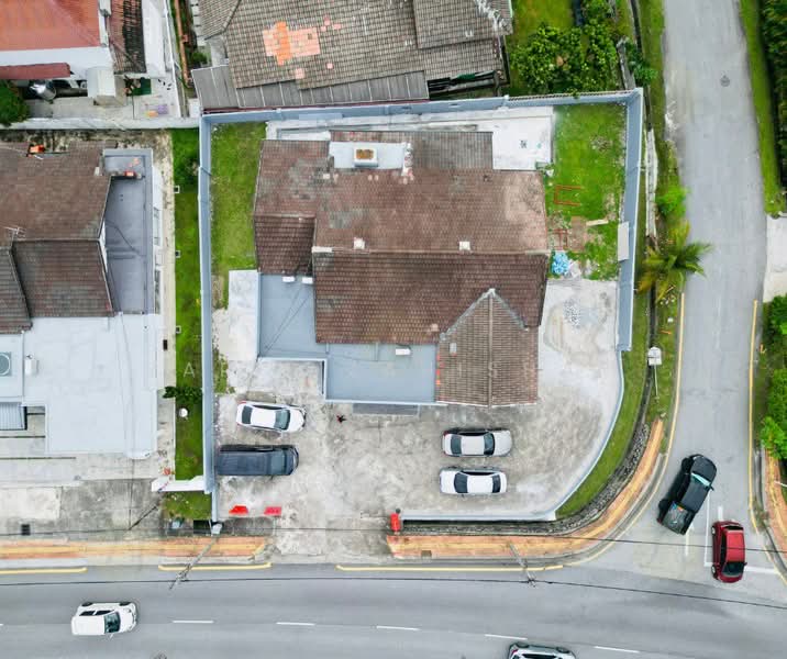 Commercial Bungalow for Sale in Petaling Jaya (Selangor) - Zarif Zahisham - Exterior - PropertyGuru.com.my