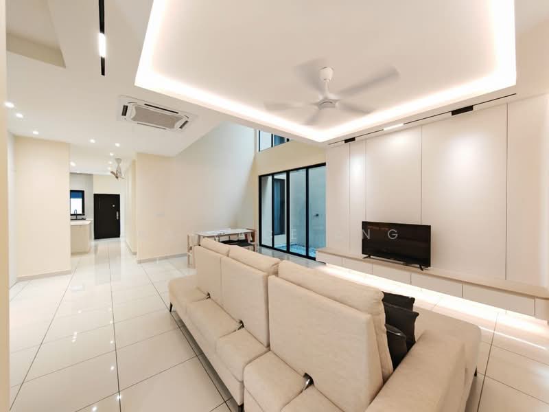 2-storey Terraced House for Sale in Taman Pelangi Indah (Ulu Tiram) - Wallace Ang - Living Room - PropertyGuru.com.my