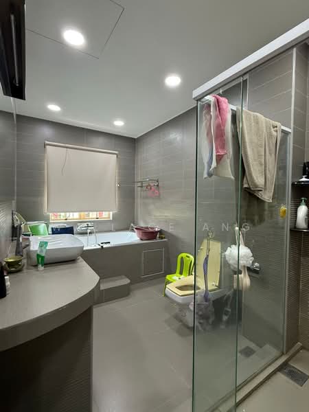 Redang Villa untuk Untuk Dijual - RM 1,600,000, Apr 2026 - Bathroom - PropertyGuru.com.my
