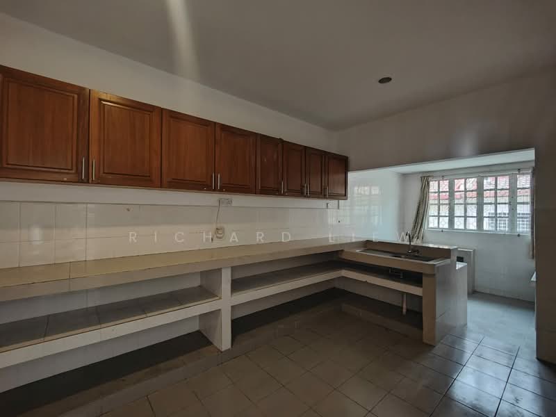 SS2 untuk Untuk Dijual - RM 1,020,000, Mac 2026 - Kitchen - PropertyGuru.com.my