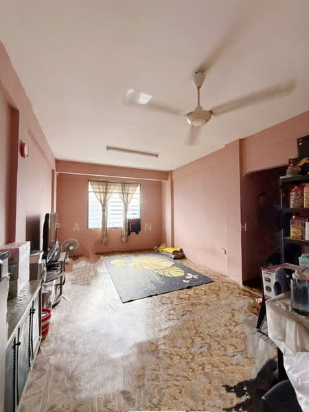 Rumah Flat untuk Dijual di Taman Dasa - Pauline Goh - Living Room - PropertyGuru.com.my