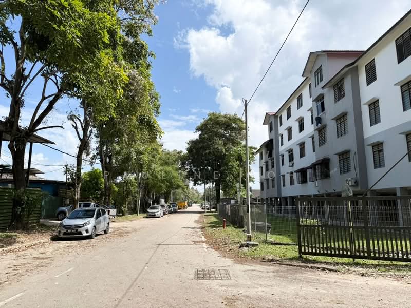 Rumah Flat untuk Dijual di Taman Dasa - Pauline Goh - Exterior - PropertyGuru.com.my