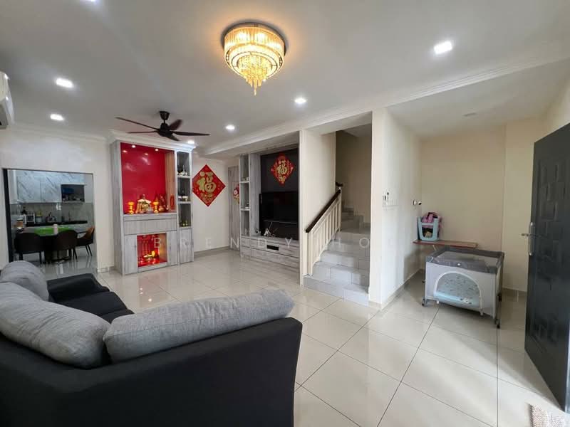 Imperial Jade Residenz untuk Untuk Dijual - RM 730,000, Mac 2026 - Living Room - PropertyGuru.com.my