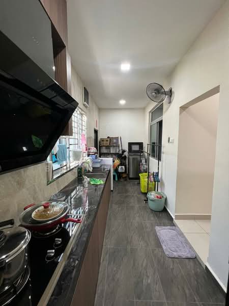 Imperial Jade Residenz untuk Untuk Dijual - RM 730,000, Mac 2026 - Kitchen - PropertyGuru.com.my