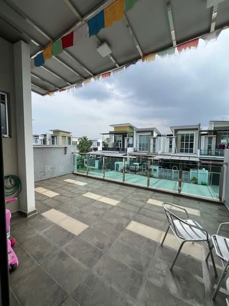Imperial Jade Residenz untuk Untuk Dijual - RM 730,000, Mac 2026 - Balcony - PropertyGuru.com.my