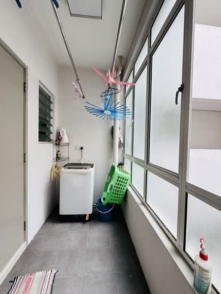 The Spring untuk Untuk Dijual - RM 700,000, Mac 2026 - Balcony - PropertyGuru.com.my