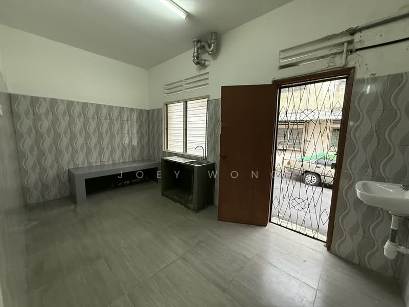 Sea Park untuk Untuk Disewa - RM 1,700 /bulan, Mac 2026 - Kitchen - PropertyGuru.com.my