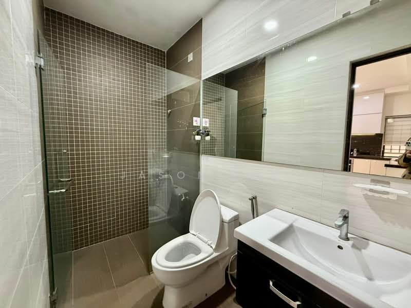 Semi-Detached House for Sale in Taman Megah Ria (Masai) - Jason Tan - Bathroom - PropertyGuru.com.my