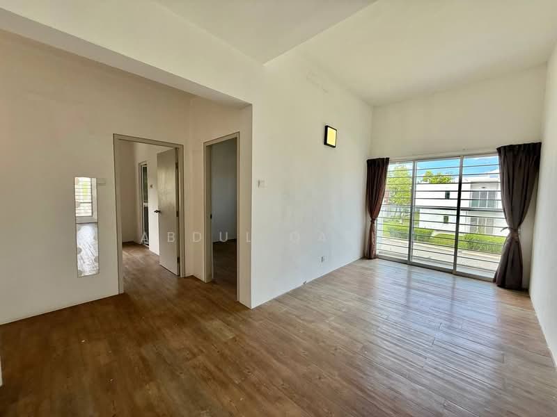 For Sale - Casa Green @ Cybersouth