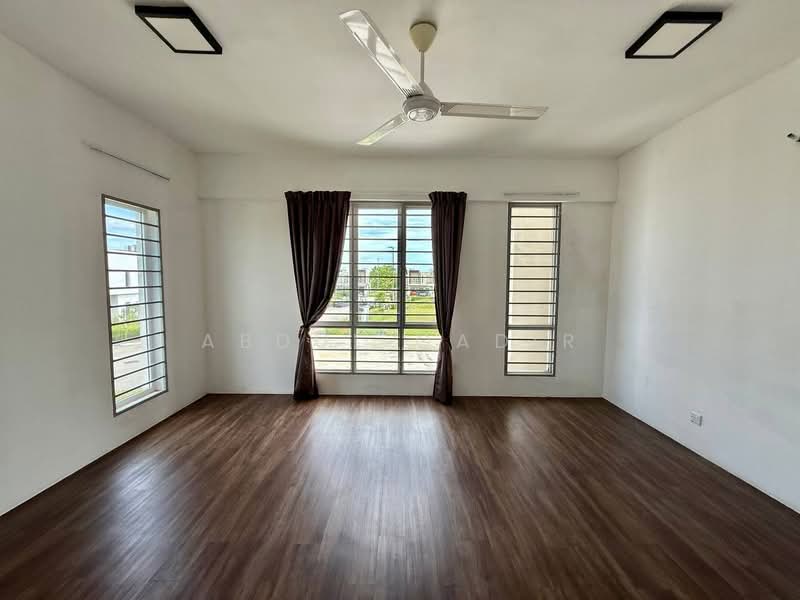 For Sale - Casa Green @ Cybersouth