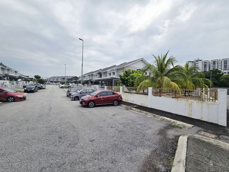 Rumah Teres 2 Tingkat untuk Dijual di Cyberjaya (Selangor) - Qadir Qadir - PropertyGuru.com.my