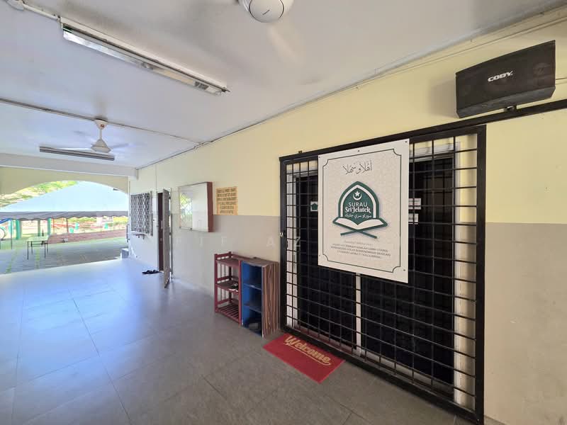 Apartment for Sale at Sri Jelatek - Afif Azizan - Corridor - PropertyGuru.com.my