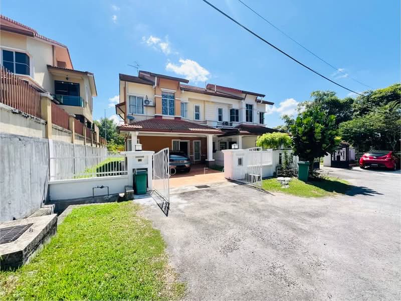 Semi-Detached House for Sale in Saujana Impian (Kajang) - Ahmad Fadlee - PropertyGuru.com.my