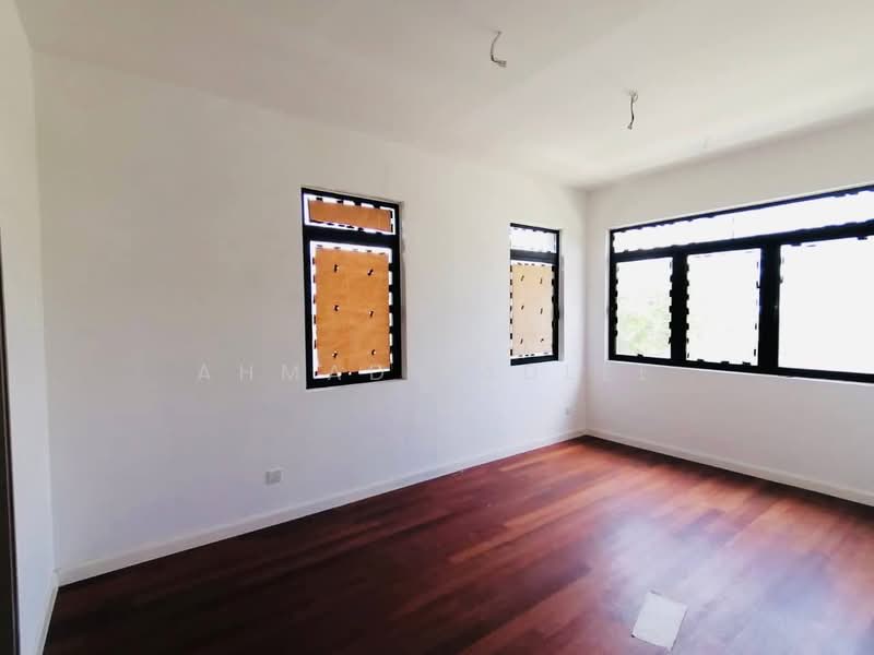 Rumah Teres 2 Tingkat untuk Dijual di Cyberjaya (Selangor) - Ahmad Fadlee - PropertyGuru.com.my