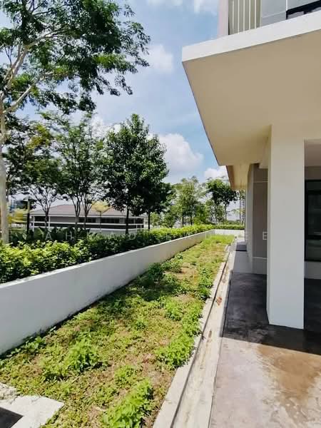 Rumah Teres 2 Tingkat untuk Dijual di Cyberjaya (Selangor) - Ahmad Fadlee - PropertyGuru.com.my