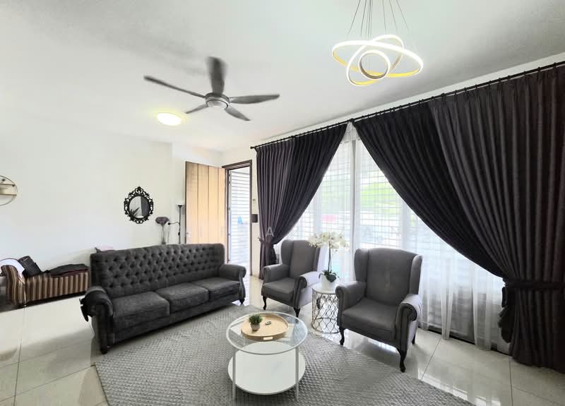 2-storey Terraced House for Sale in Shah Alam (Selangor) - Afif Azizan - Living Room - PropertyGuru.com.my