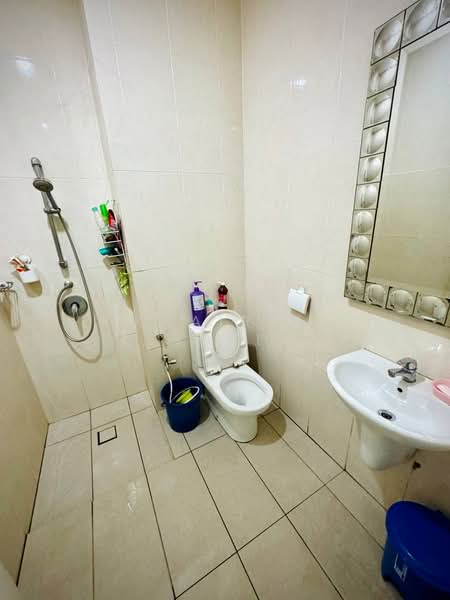 Semi-Detached House for Sale in Taman Tun Dr Ismail (Kuala Lumpur) - Khairul Syafiq - Bathroom - PropertyGuru.com.my