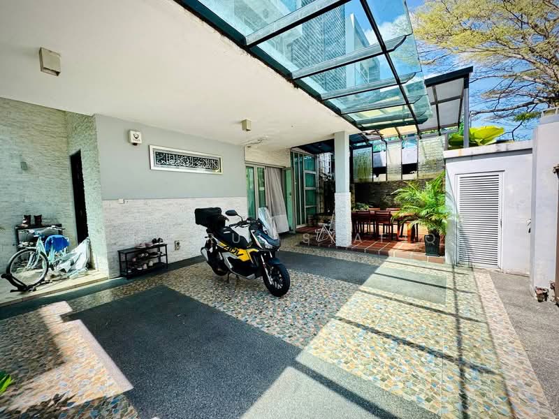 Semi-Detached House for Sale in Taman Tun Dr Ismail (Kuala Lumpur) - Khairul Syafiq - Exterior - PropertyGuru.com.my