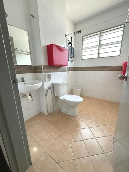 2-storey Terraced House for Rent in Setia Damai (Setia Alam) - Zackinn Hoi - Bathroom - PropertyGuru.com.my