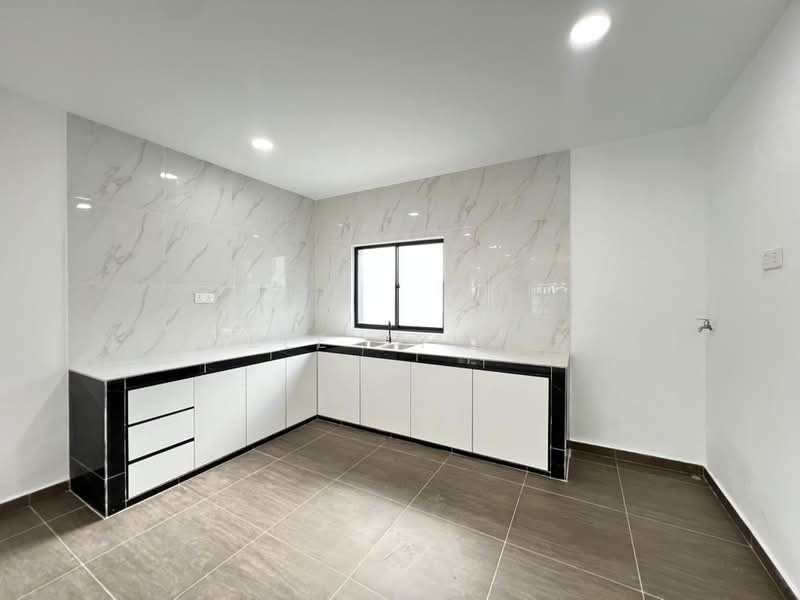 Bungalow for Sale in Taman Kebun Teh (Johor Bahru) - Michele Sylvester - Kitchen - PropertyGuru.com.my