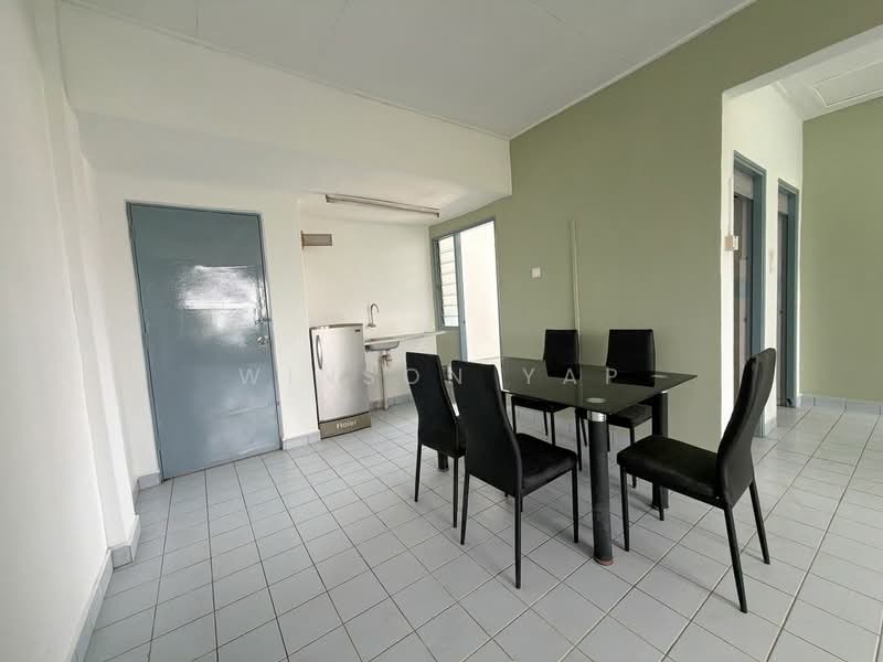 Flat for Sale at Rumah Pangsa Permas Jaya - Winson Yap - Dining Room - PropertyGuru.com.my