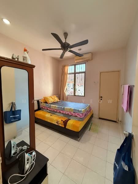 2-storey Terraced House for Sale in Taman Bukit Galena (Seremban) - Marcus Yeow - Bedroom - PropertyGuru.com.my