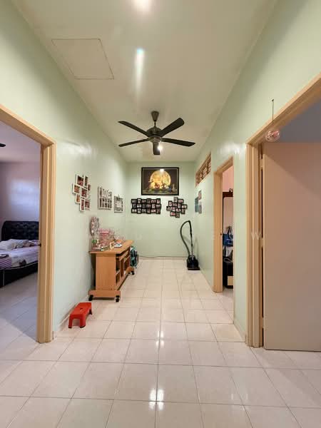 2-storey Terraced House for Sale in Taman Bukit Galena (Seremban) - Marcus Yeow - Bedroom - PropertyGuru.com.my