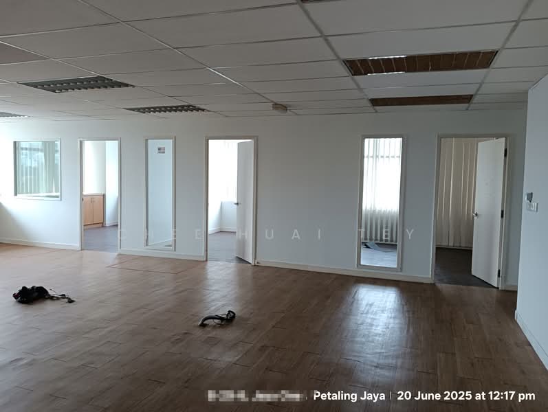 Shop / Office for Rent in Petaling Jaya (Selangor) - Chee Huai Tey - PropertyGuru.com.my