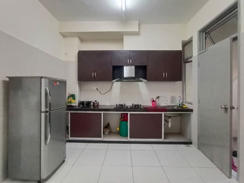 BUKIT INDAH BANDAR NUSAJAYA untuk Untuk Disewa - RM 3,000 /bulan, Mac 2026 - Kitchen - PropertyGuru.com.my