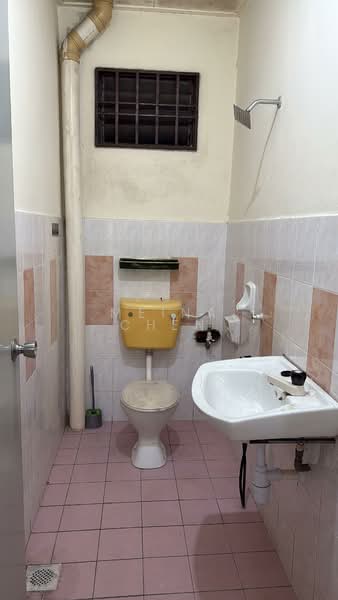 Double storey medium house for sale untuk Untuk Dijual - RM 330,000, Apr 2026 - PropertyGuru.com.my