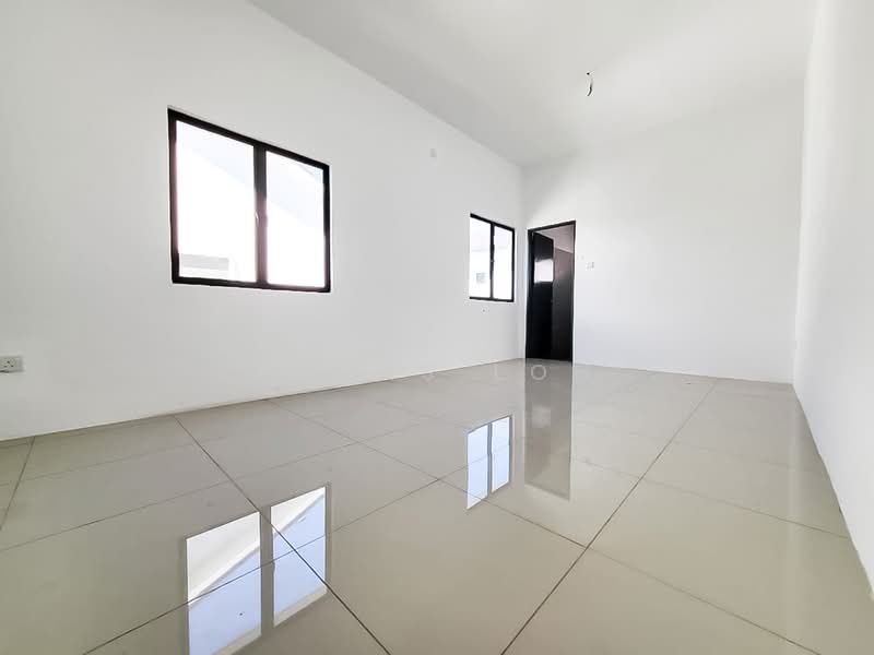 Semi-Detached House for Sale in Taman Scientex Rawang (Rawang) - Lucas Loh - Interior - PropertyGuru.com.my