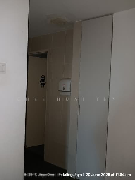 Shop / Office for Rent in Petaling Jaya (Selangor) - Chee Huai Tey - Bathroom - PropertyGuru.com.my