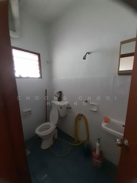 2-storey Terraced House for Sale in Semenyih (Selangor) - Jenny Choong - Bathroom - PropertyGuru.com.my