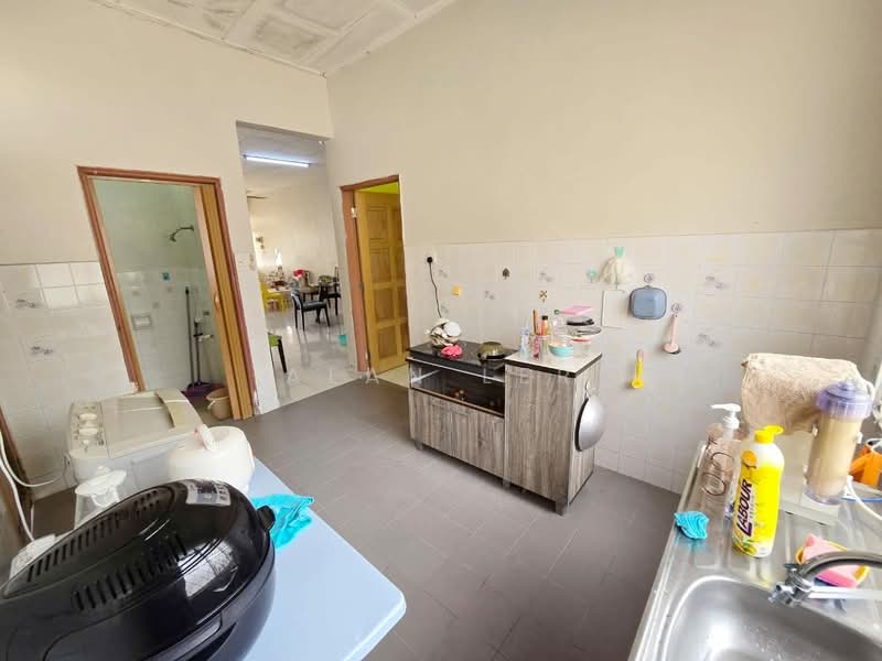 1-storey Terraced House for Sale in Senai (Kulai) - Alan Ler - PropertyGuru.com.my