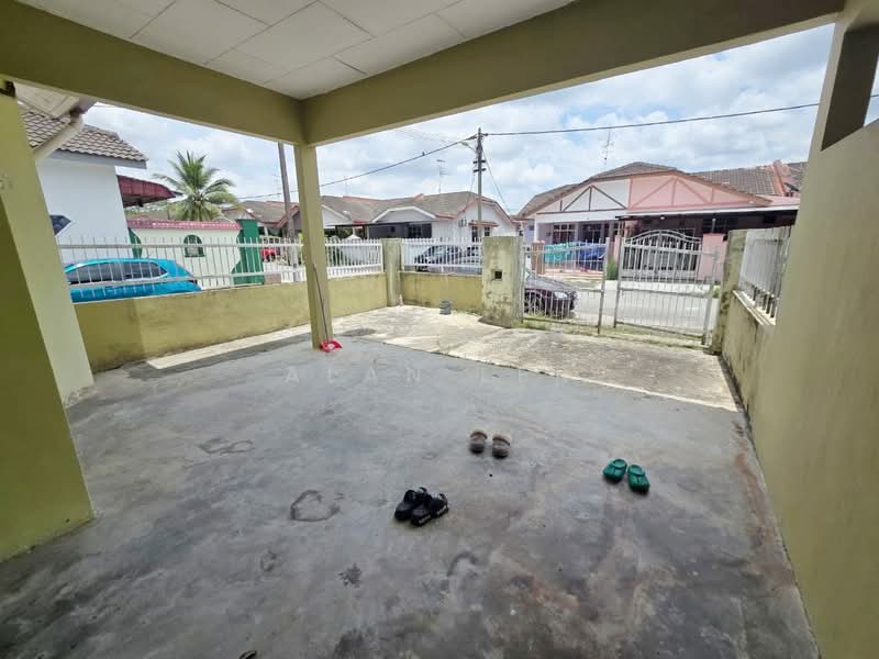 1-storey Terraced House for Sale in Senai (Kulai) - Alan Ler - PropertyGuru.com.my