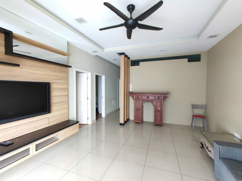 Apartment for Sale at Nusa Heights (Nusa Puncak) - Alan Ler - Living Room - PropertyGuru.com.my