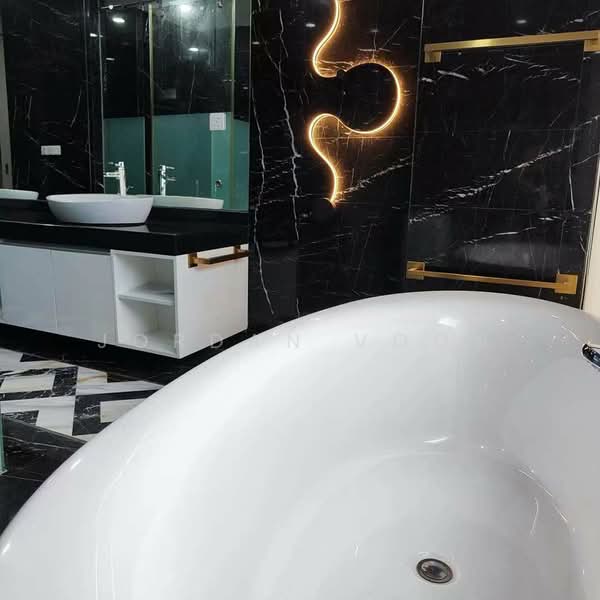 Setia V Residences untuk Untuk Dijual - RM 4,250,000, Apr 2026 - Bathroom - PropertyGuru.com.my