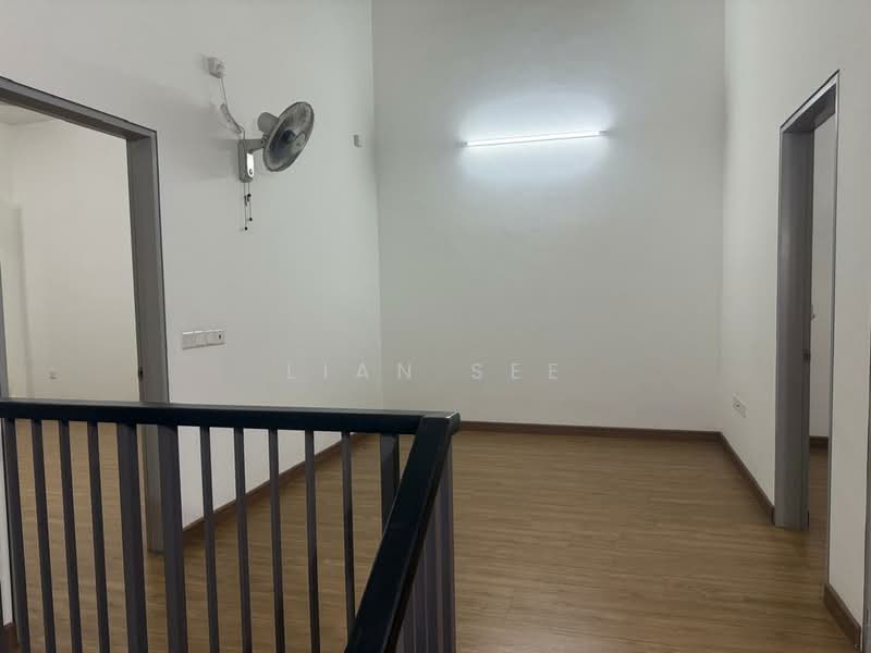 Bandar Bukit Raja : Ayra 2 untuk Untuk Disewa - RM 2,000 /bulan, Mac 2026 - Upstair Hall - PropertyGuru.com.my