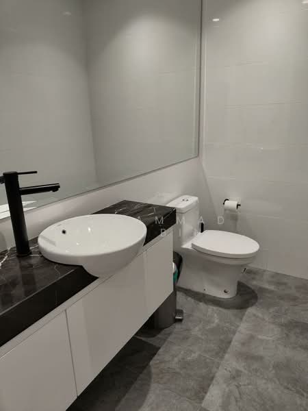 East Residence @ KLGCC Resort untuk Untuk Disewa - RM 25,000 /bulan, Apr 2026 - Bathroom - PropertyGuru.com.my