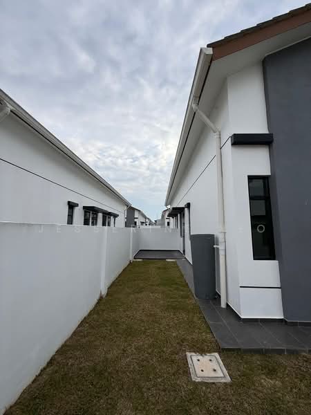 Semi-Detached House for Sale in Bandar Putra (Kulai) - Jesserine Neo - Exterior - PropertyGuru.com.my