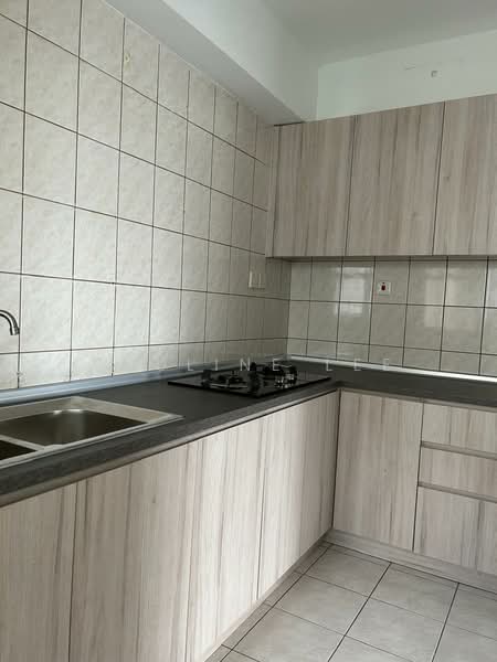 Condominium for Sale at Mont Kiara Bayu - Pauline Lee - Kitchen - PropertyGuru.com.my