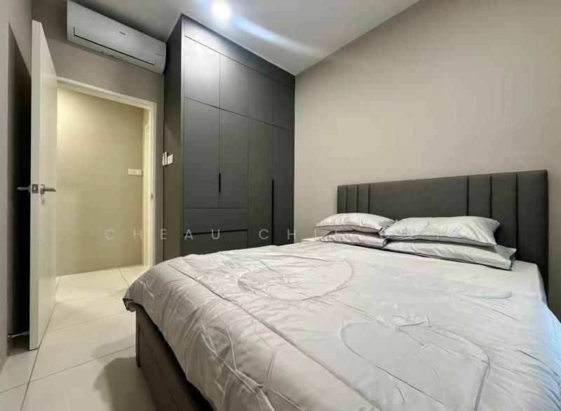 Service Residence for Sale at Vivo Executive Apartment - Cheau Chie Ooi - Bedroom - PropertyGuru.com.my